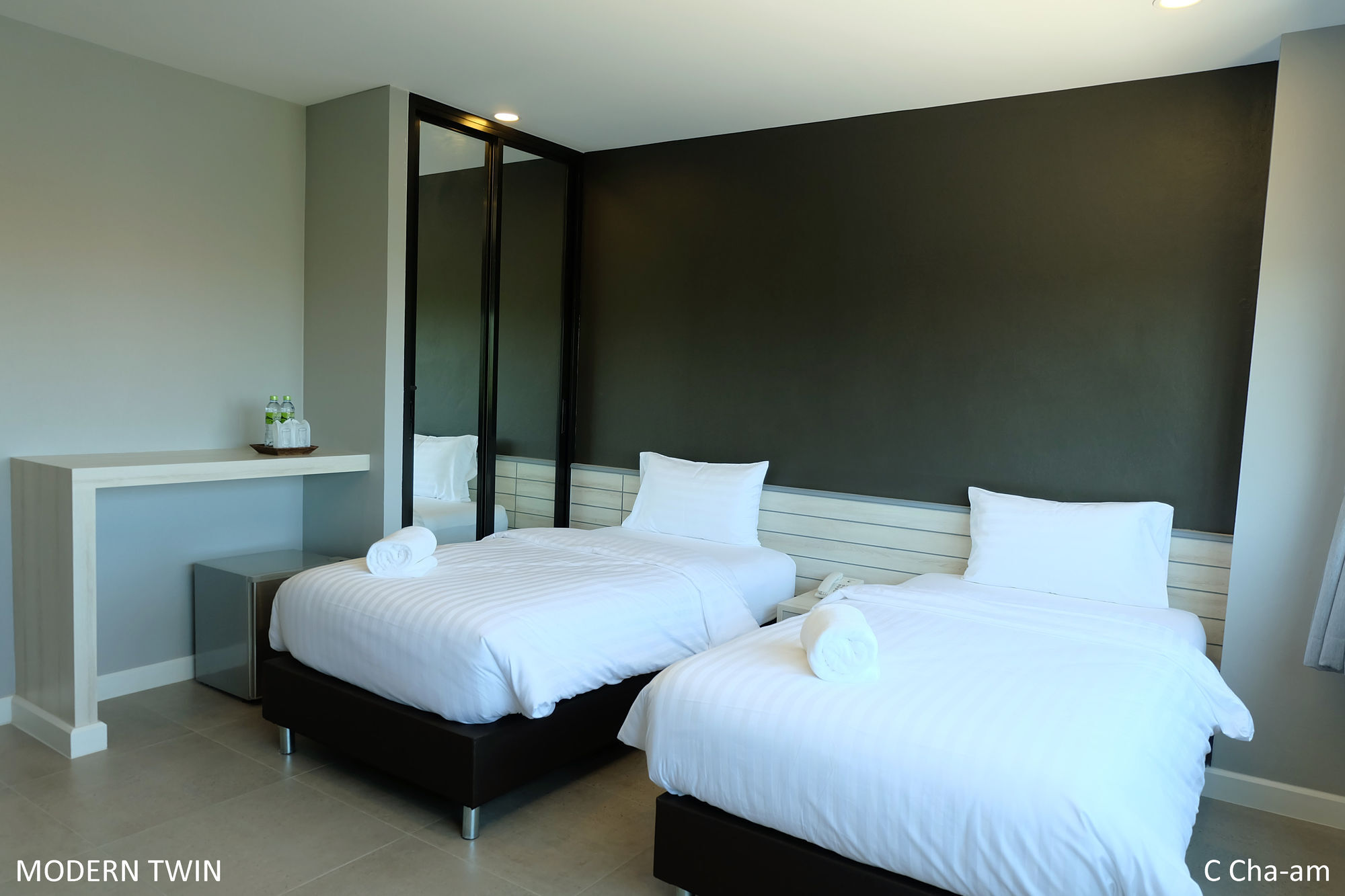 C Cha-Am Hotel Luaran gambar