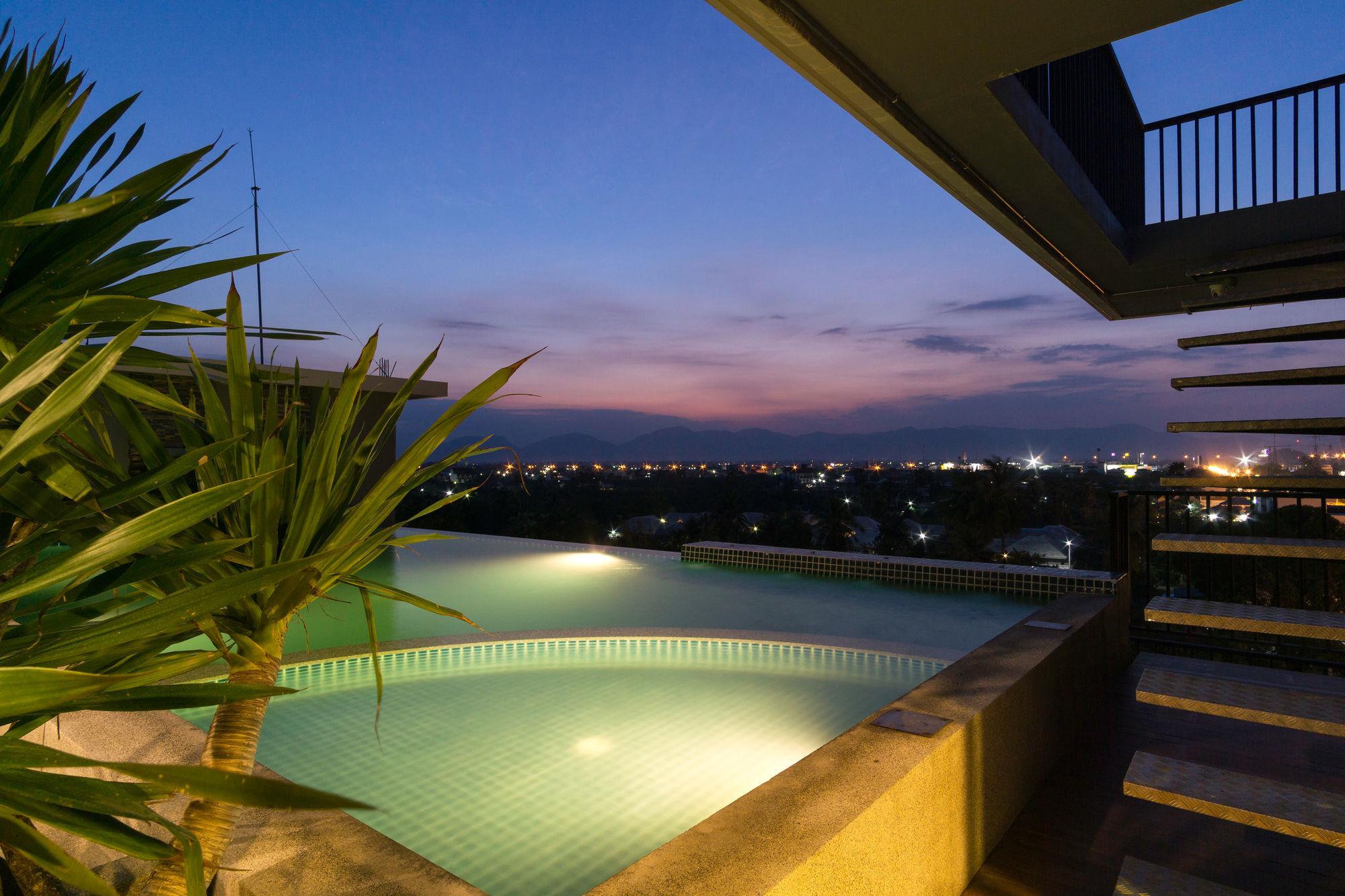 C Cha-Am Hotel Luaran gambar