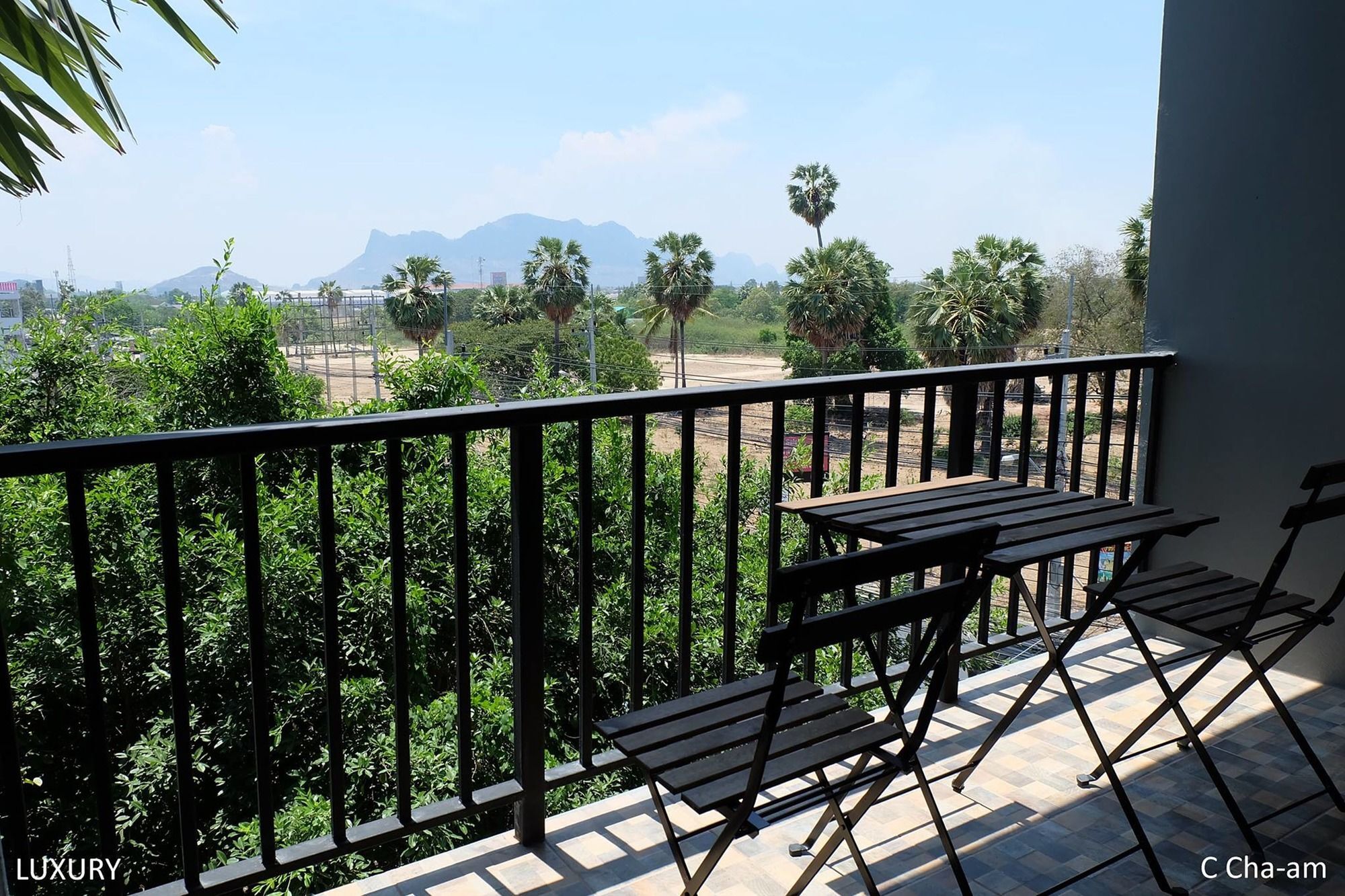 C Cha-Am Hotel Luaran gambar