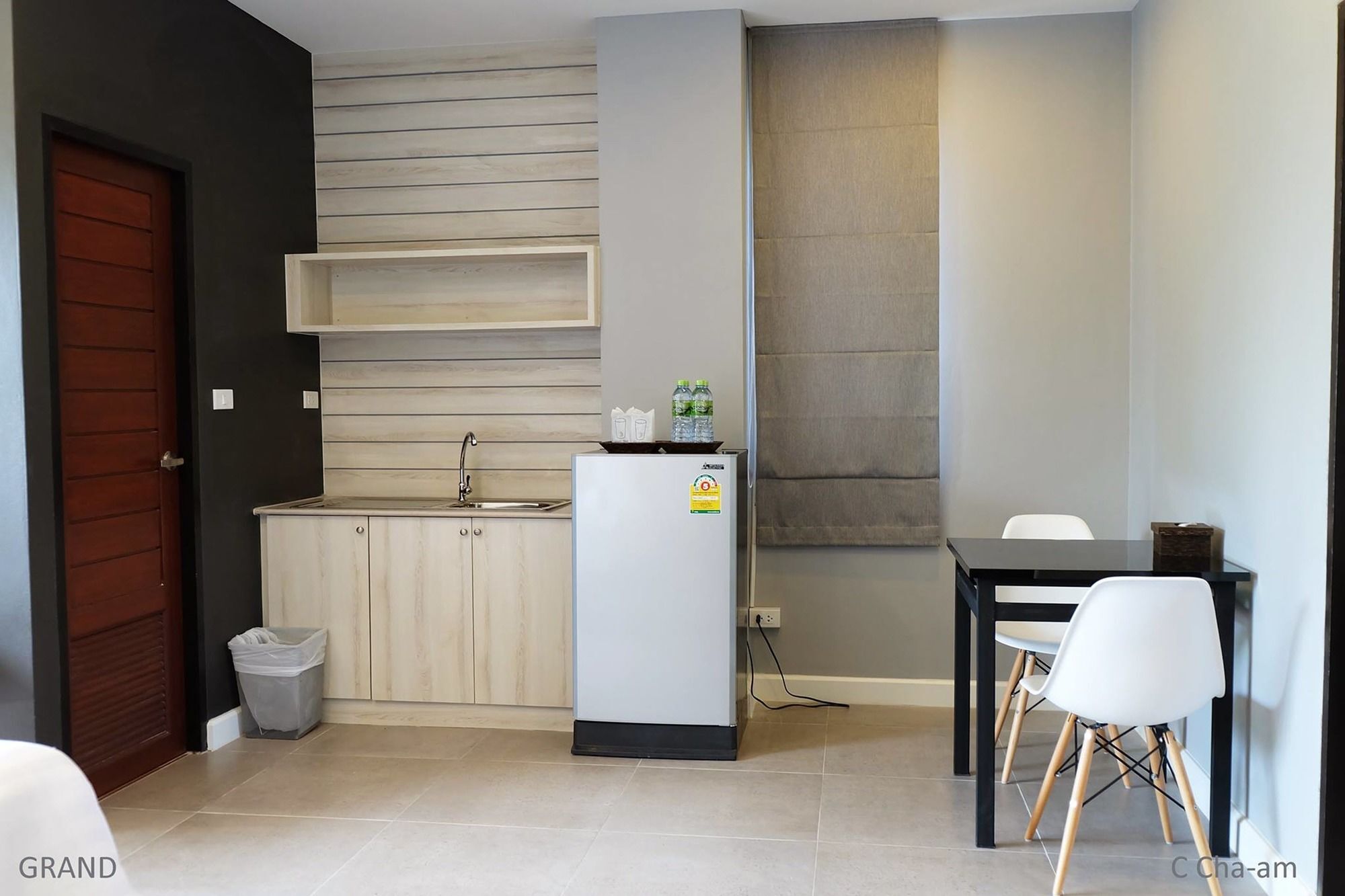 C Cha-Am Hotel Luaran gambar